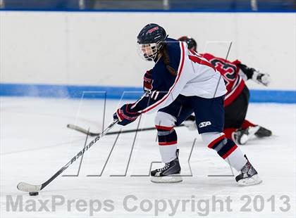Thumbnail 3 in Lawrence Academy vs Pomfret School (Harrington Invitational) photogallery.