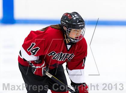 Thumbnail 3 in Lawrence Academy vs Pomfret School (Harrington Invitational) photogallery.