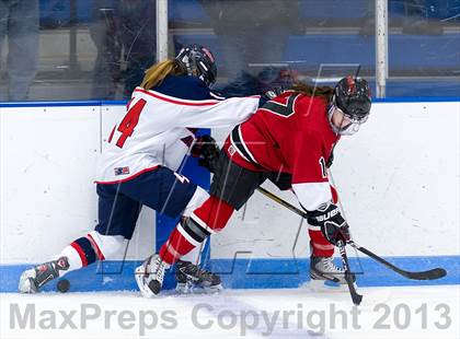 Thumbnail 2 in Lawrence Academy vs Pomfret School (Harrington Invitational) photogallery.