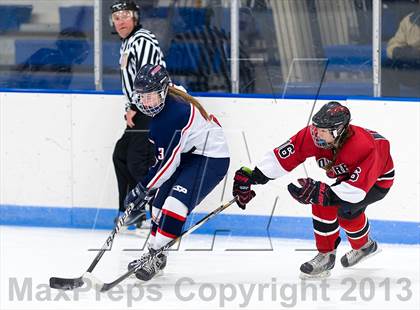 Thumbnail 1 in Lawrence Academy vs Pomfret School (Harrington Invitational) photogallery.