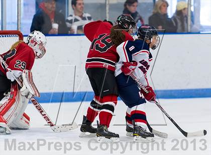 Thumbnail 1 in Lawrence Academy vs Pomfret School (Harrington Invitational) photogallery.