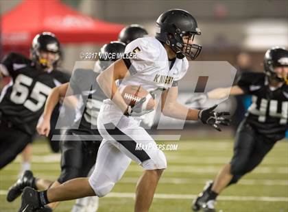 Thumbnail 3 in Royal vs. Meridian (WIAA 1A Final)  photogallery.