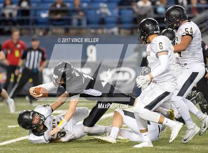 Thumbnail 3 in Royal vs. Meridian (WIAA 1A Final)  photogallery.