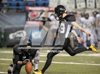 Thumbnail 1 in Royal vs. Meridian (WIAA 1A Final)  photogallery.