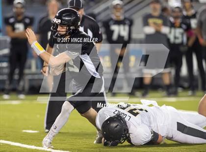 Thumbnail 2 in Royal vs. Meridian (WIAA 1A Final)  photogallery.
