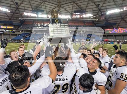 Thumbnail 3 in Royal vs. Meridian (WIAA 1A Final)  photogallery.