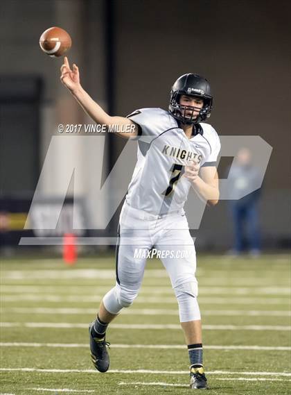 Thumbnail 2 in Royal vs. Meridian (WIAA 1A Final)  photogallery.