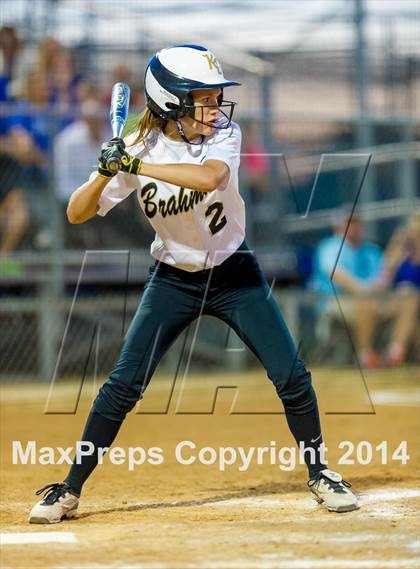 Thumbnail 1 in La Vernia vs. King (3A Regional Semifinal) photogallery.