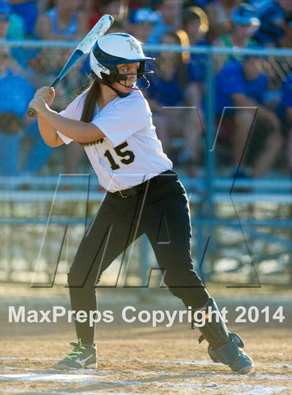 Thumbnail 2 in La Vernia vs. King (3A Regional Semifinal) photogallery.