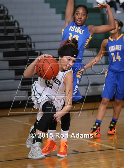 Thumbnail 1 in Omaha North @ Lincoln Southwest photogallery.