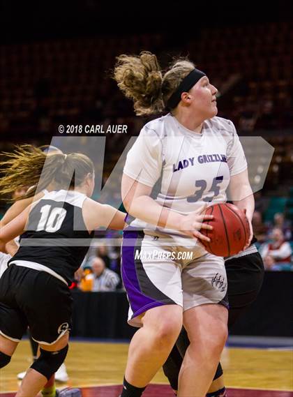 Thumbnail 1 in Pueblo South vs. Mesa Ridge (CHSAA 4A Final Four) photogallery.