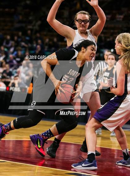 Thumbnail 1 in Pueblo South vs. Mesa Ridge (CHSAA 4A Final Four) photogallery.