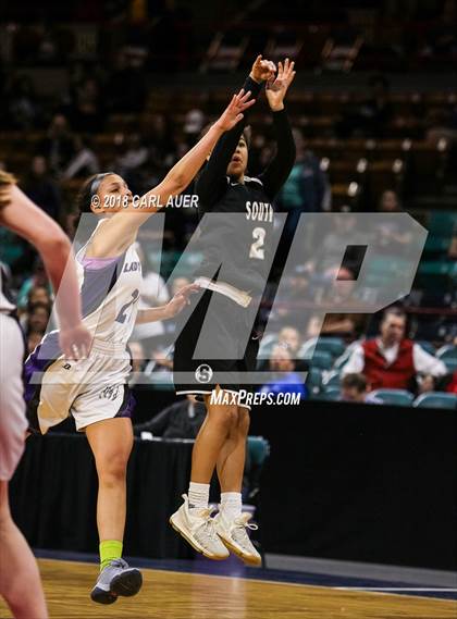 Thumbnail 3 in Pueblo South vs. Mesa Ridge (CHSAA 4A Final Four) photogallery.
