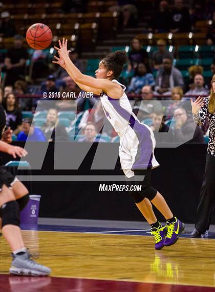 Thumbnail 2 in Pueblo South vs. Mesa Ridge (CHSAA 4A Final Four) photogallery.