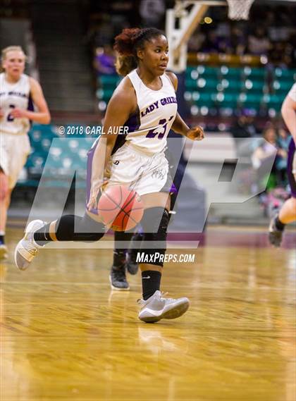 Thumbnail 2 in Pueblo South vs. Mesa Ridge (CHSAA 4A Final Four) photogallery.