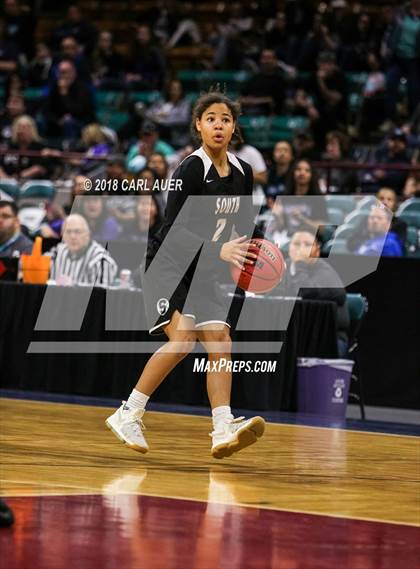 Thumbnail 3 in Pueblo South vs. Mesa Ridge (CHSAA 4A Final Four) photogallery.