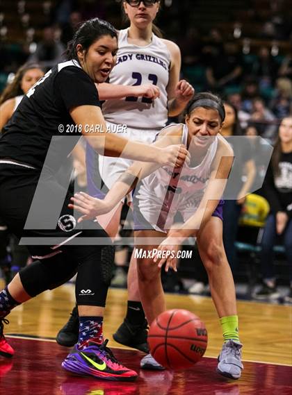 Thumbnail 1 in Pueblo South vs. Mesa Ridge (CHSAA 4A Final Four) photogallery.