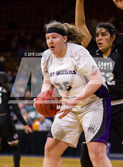 Thumbnail 3 in Pueblo South vs. Mesa Ridge (CHSAA 4A Final Four) photogallery.