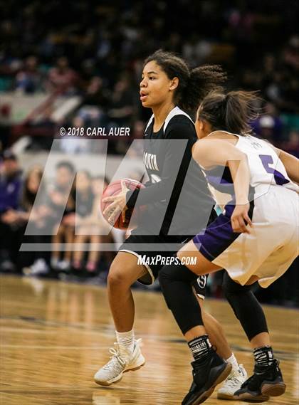 Thumbnail 2 in Pueblo South vs. Mesa Ridge (CHSAA 4A Final Four) photogallery.