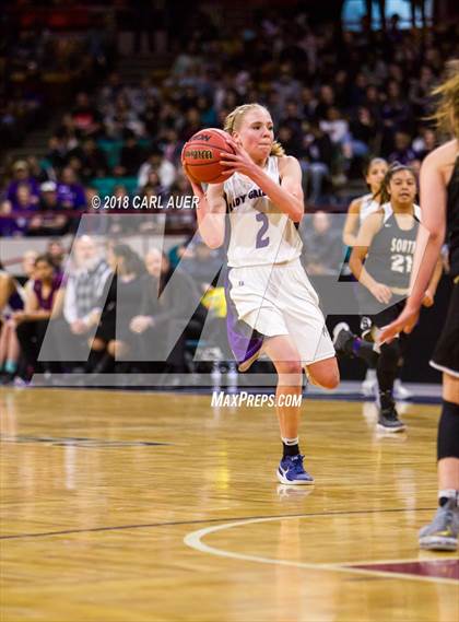 Thumbnail 1 in Pueblo South vs. Mesa Ridge (CHSAA 4A Final Four) photogallery.