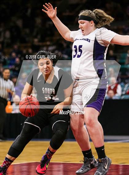 Thumbnail 1 in Pueblo South vs. Mesa Ridge (CHSAA 4A Final Four) photogallery.