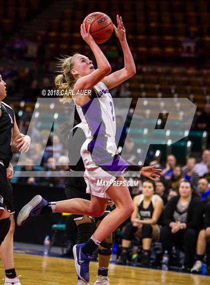 Thumbnail 3 in Pueblo South vs. Mesa Ridge (CHSAA 4A Final Four) photogallery.