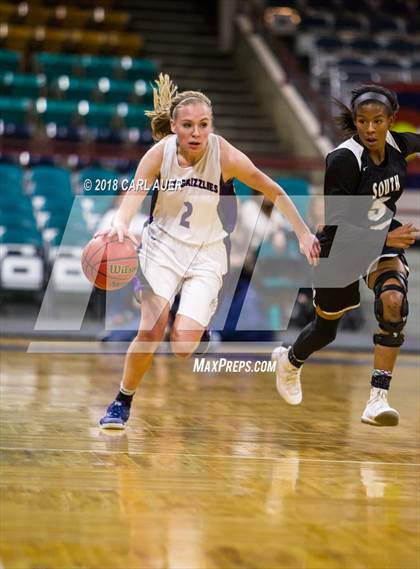 Thumbnail 2 in Pueblo South vs. Mesa Ridge (CHSAA 4A Final Four) photogallery.