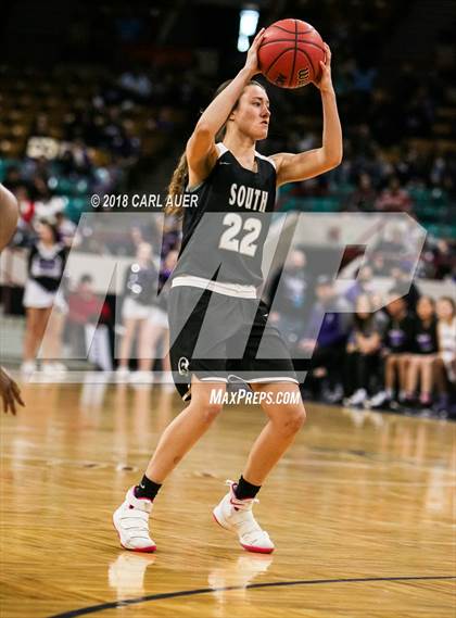 Thumbnail 3 in Pueblo South vs. Mesa Ridge (CHSAA 4A Final Four) photogallery.