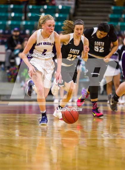Thumbnail 3 in Pueblo South vs. Mesa Ridge (CHSAA 4A Final Four) photogallery.