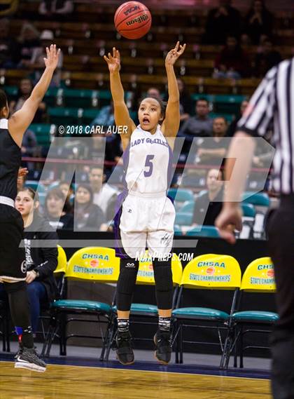 Thumbnail 1 in Pueblo South vs. Mesa Ridge (CHSAA 4A Final Four) photogallery.