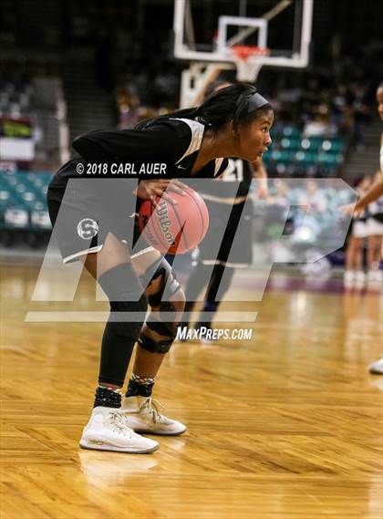 Thumbnail 1 in Pueblo South vs. Mesa Ridge (CHSAA 4A Final Four) photogallery.