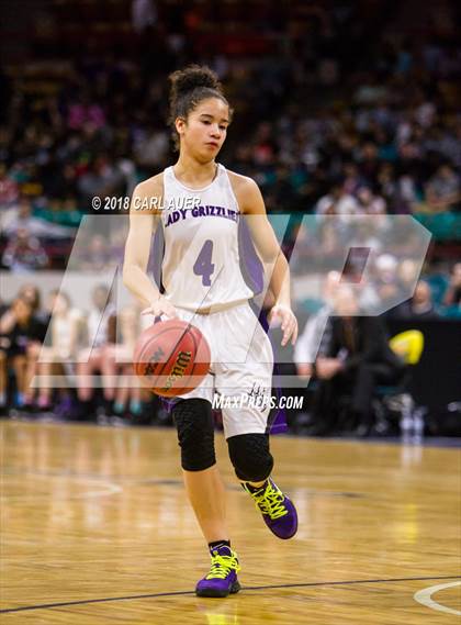 Thumbnail 1 in Pueblo South vs. Mesa Ridge (CHSAA 4A Final Four) photogallery.