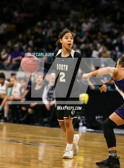 Thumbnail 3 in Pueblo South vs. Mesa Ridge (CHSAA 4A Final Four) photogallery.