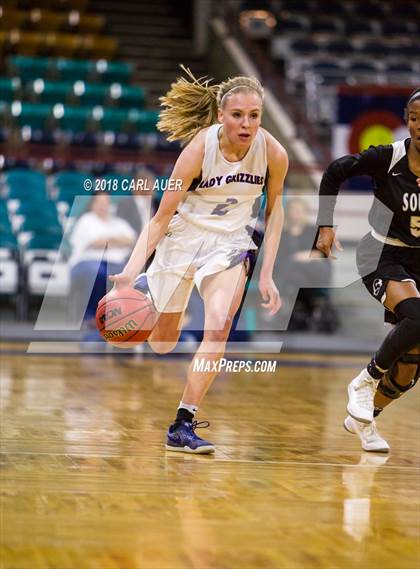 Thumbnail 1 in Pueblo South vs. Mesa Ridge (CHSAA 4A Final Four) photogallery.