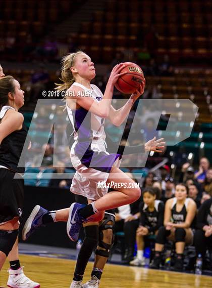 Thumbnail 2 in Pueblo South vs. Mesa Ridge (CHSAA 4A Final Four) photogallery.