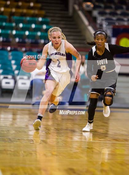 Thumbnail 1 in Pueblo South vs. Mesa Ridge (CHSAA 4A Final Four) photogallery.