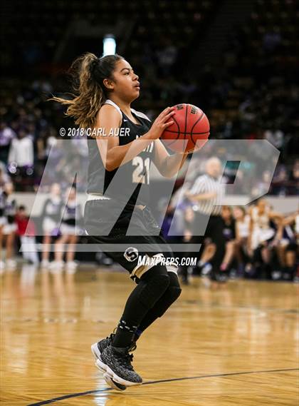 Thumbnail 3 in Pueblo South vs. Mesa Ridge (CHSAA 4A Final Four) photogallery.