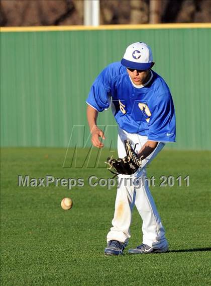 Thumbnail 2 in Corsicana vs Ryan (James Taylor Classic) photogallery.