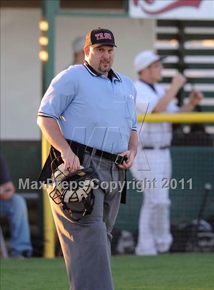 Thumbnail 2 in Corsicana vs Ryan (James Taylor Classic) photogallery.