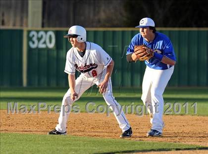 Thumbnail 2 in Corsicana vs Ryan (James Taylor Classic) photogallery.
