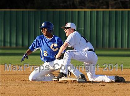Thumbnail 3 in Corsicana vs Ryan (James Taylor Classic) photogallery.