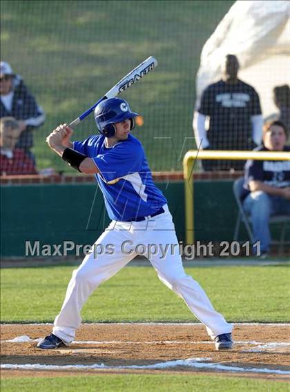 Thumbnail 3 in Corsicana vs Ryan (James Taylor Classic) photogallery.