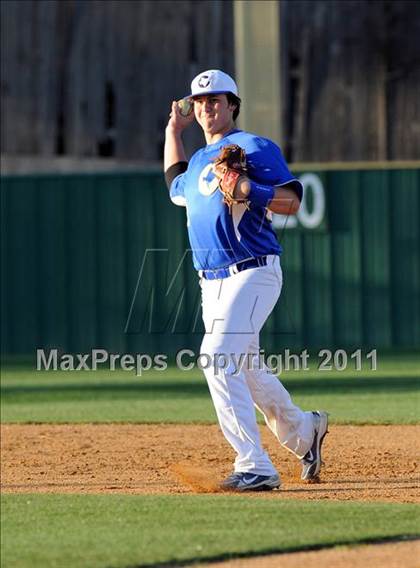 Thumbnail 1 in Corsicana vs Ryan (James Taylor Classic) photogallery.