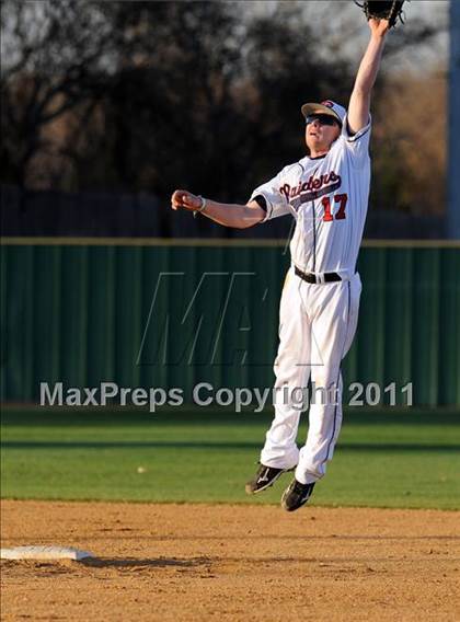 Thumbnail 2 in Corsicana vs Ryan (James Taylor Classic) photogallery.