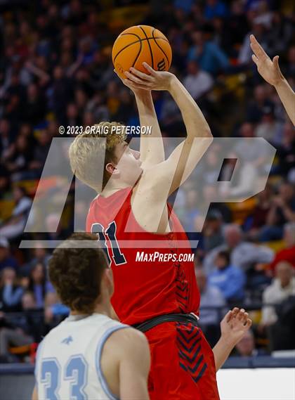 Thumbnail 2 in Crimson Cliffs vs Sky View (UHSAA 4A Semifinal) photogallery.