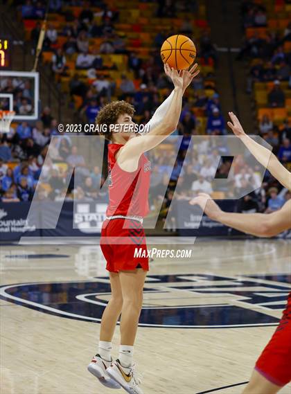 Thumbnail 3 in Crimson Cliffs vs Sky View (UHSAA 4A Semifinal) photogallery.