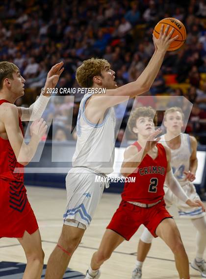 Thumbnail 2 in Crimson Cliffs vs Sky View (UHSAA 4A Semifinal) photogallery.