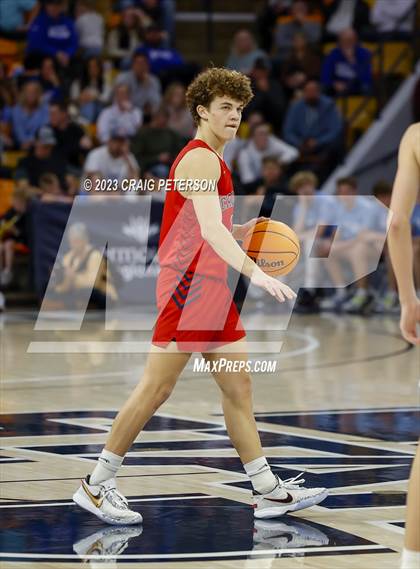 Thumbnail 3 in Crimson Cliffs vs Sky View (UHSAA 4A Semifinal) photogallery.