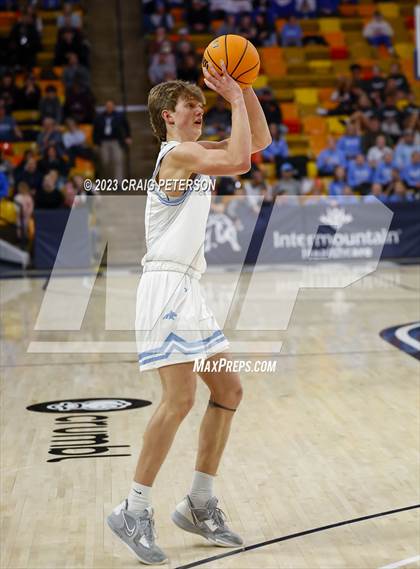 Thumbnail 3 in Crimson Cliffs vs Sky View (UHSAA 4A Semifinal) photogallery.