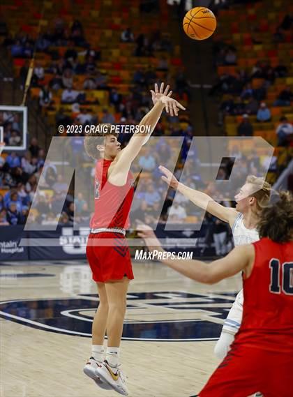 Thumbnail 1 in Crimson Cliffs vs Sky View (UHSAA 4A Semifinal) photogallery.
